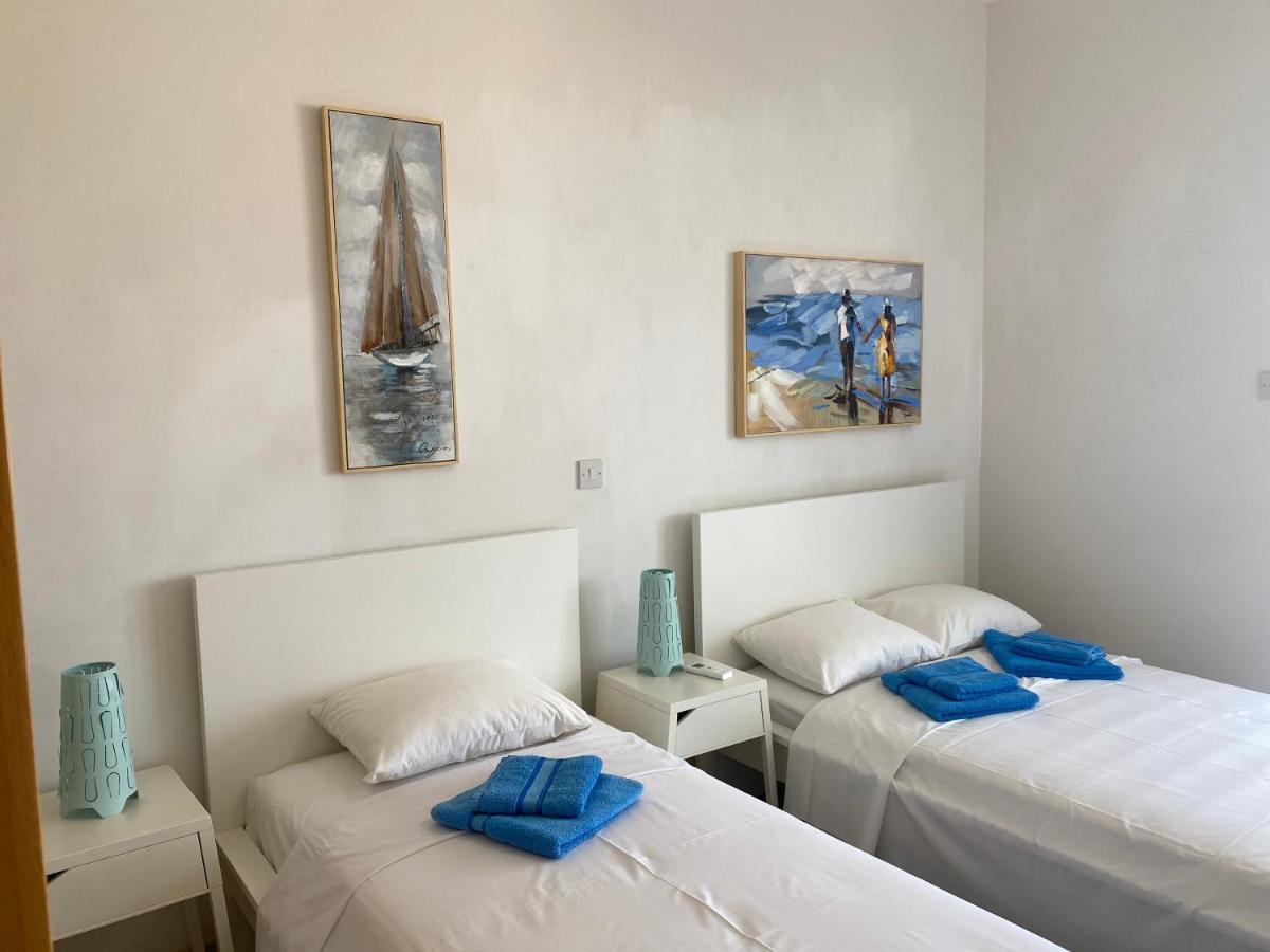 Konnos Flat Apartment Протарас Екстериор снимка