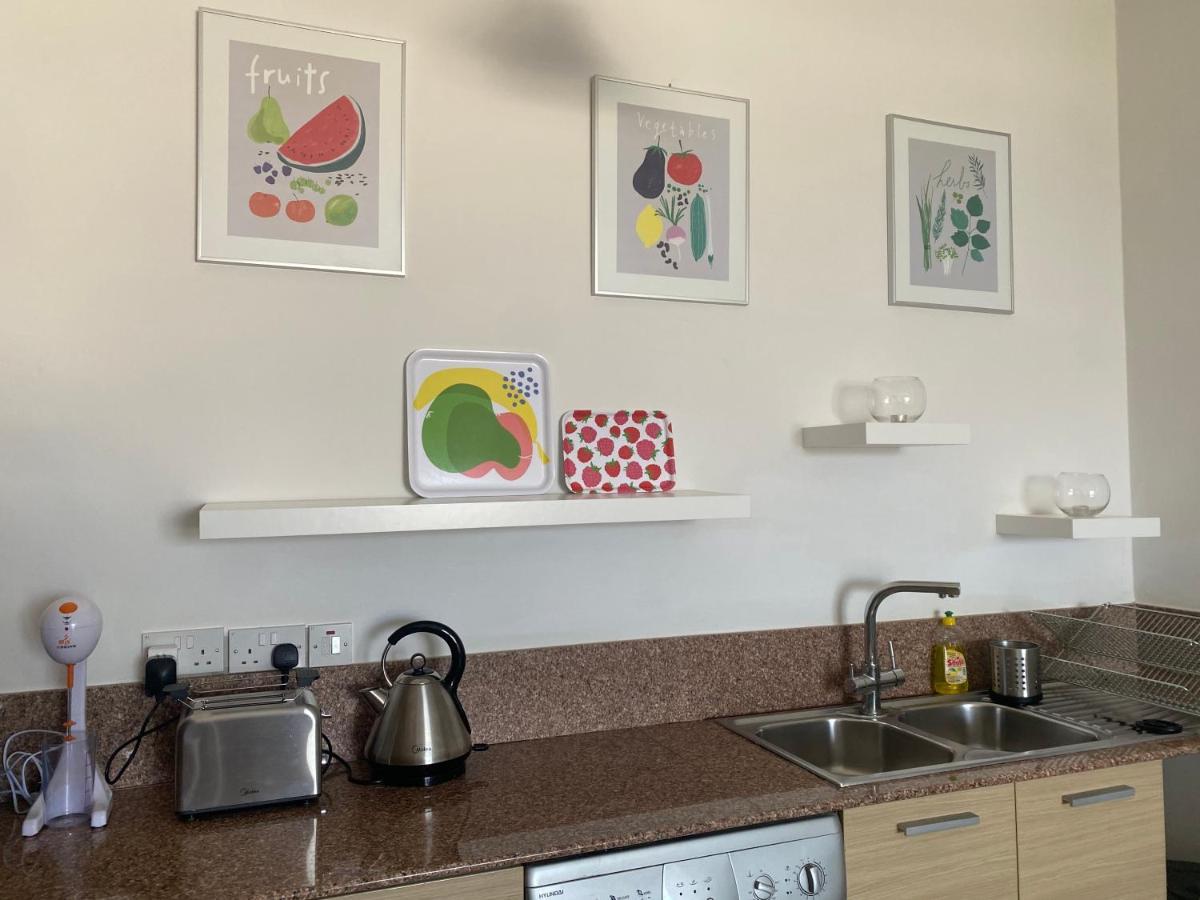 Konnos Flat Apartment Протарас Екстериор снимка